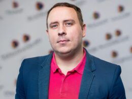 Как управлять сложным государственным IT-проектом и построить команду мечты?